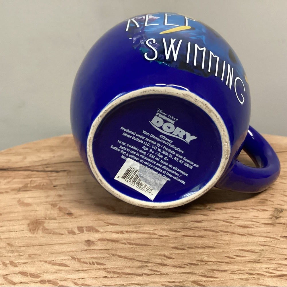 🔵 Disney Pixar Finding Dory Coffee Tea Mug / Cup - Ceramic Crafted - Like New - Picture 7 of 12